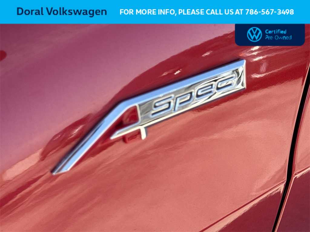 Thumbnail: 2023 Acura Integra - 10