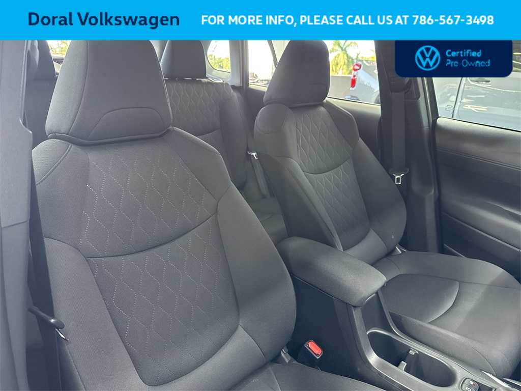 Thumbnail: 2025 Toyota Corolla Cross - 27