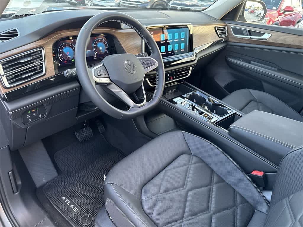 Thumbnail: 2026 Volkswagen Atlas - 13