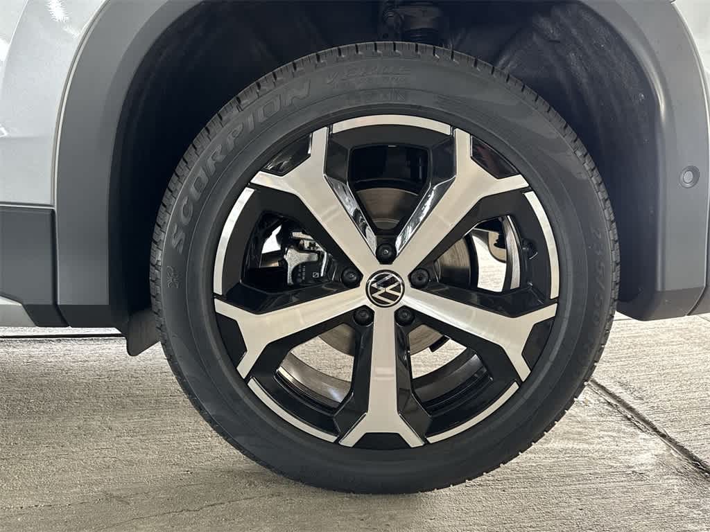 Thumbnail: 2026 Volkswagen Tiguan - 11