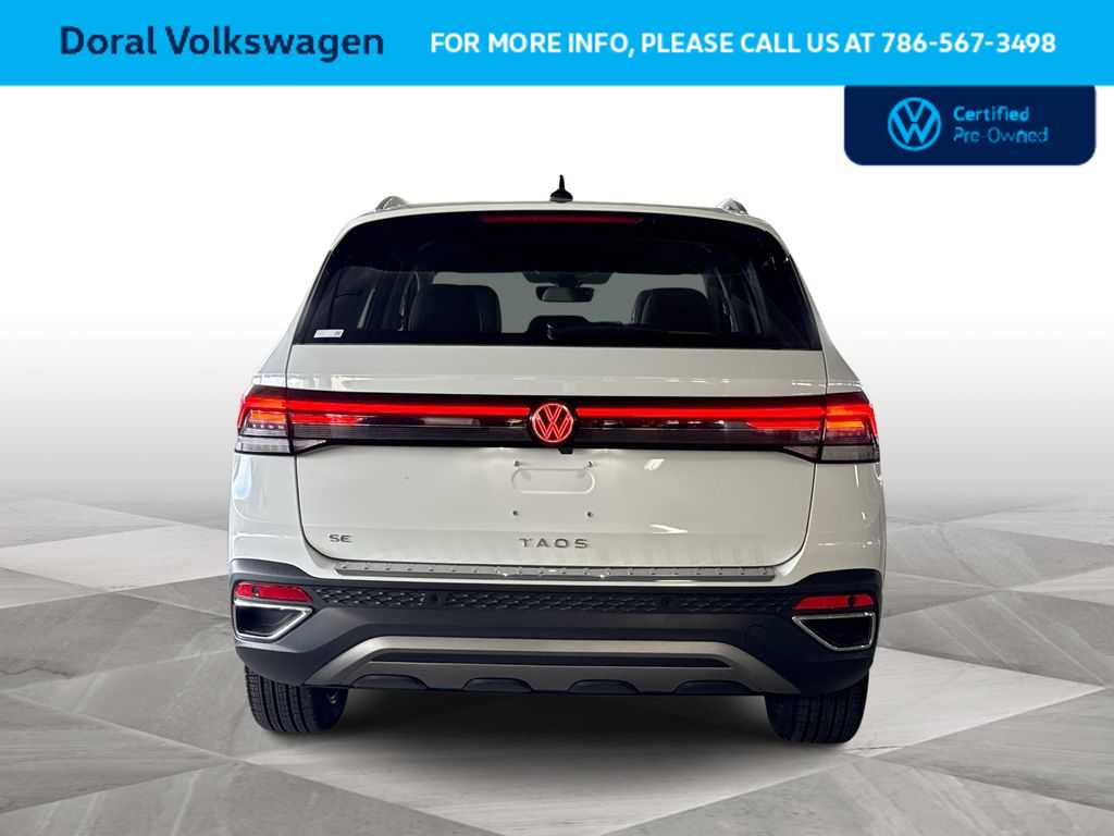 Thumbnail: 2025 Volkswagen Taos - 7