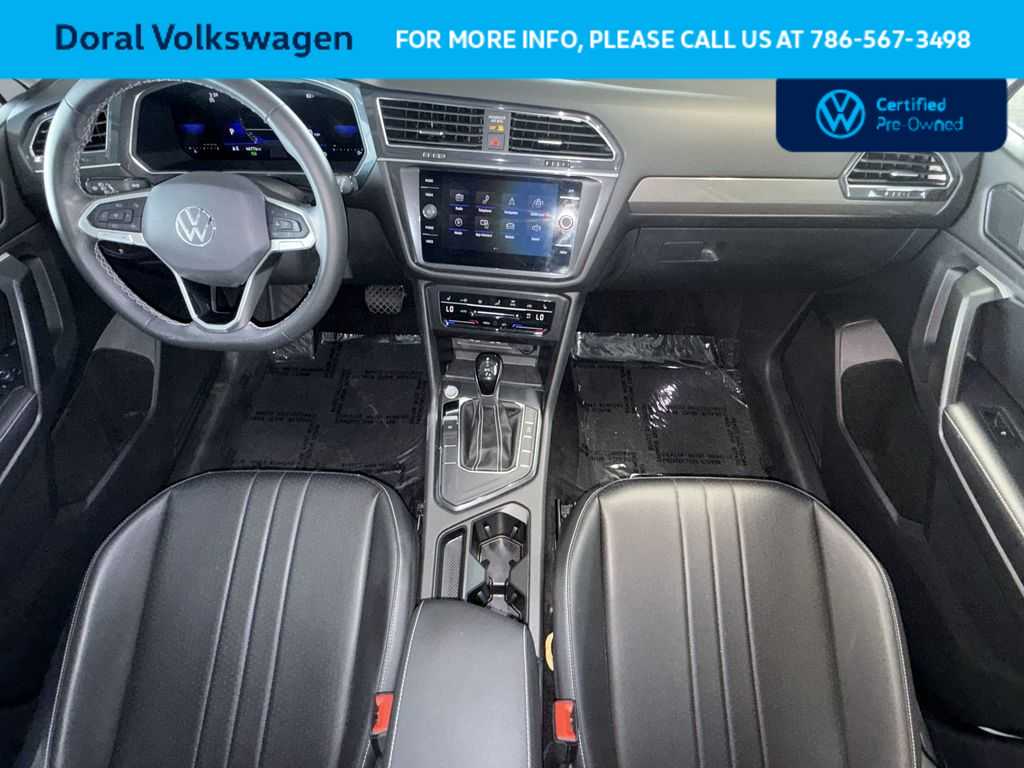 Thumbnail: 2023 Volkswagen Tiguan - 24