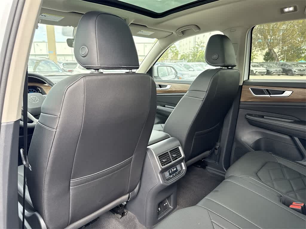 Thumbnail: 2026 Volkswagen Atlas - 23