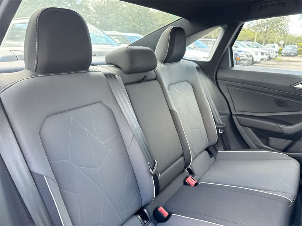 Thumbnail: 2026 Volkswagen Jetta - 26