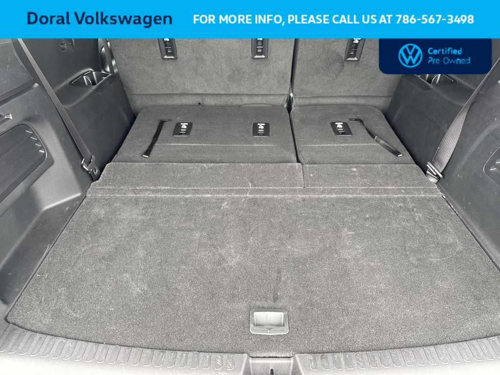 Thumbnail: 2025 Chevrolet Traverse - 25