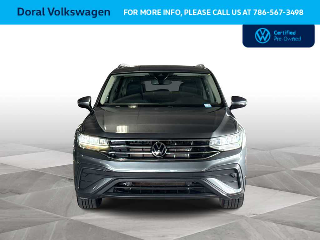 Thumbnail: 2023 Volkswagen Tiguan - 3
