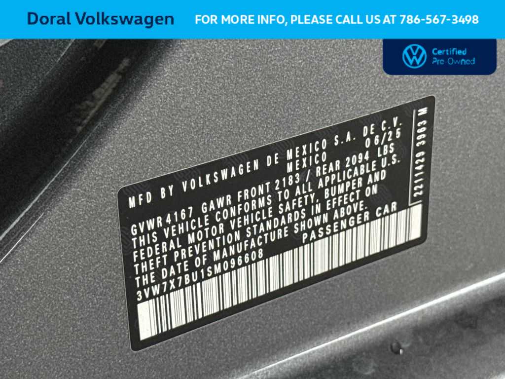 2025 Volkswagen Jetta SE - Photo 29