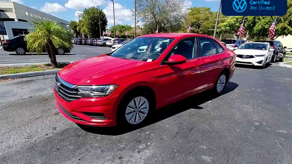 Thumbnail: 2019 Volkswagen Jetta - 4