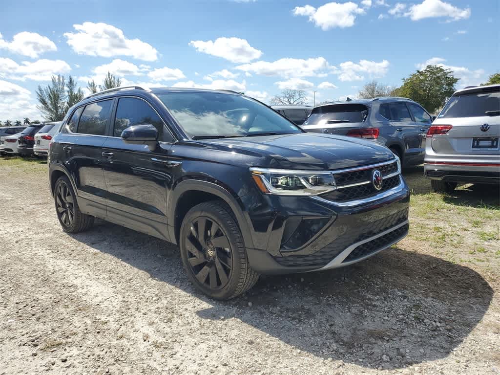 Thumbnail: 2024 Volkswagen Taos - 3