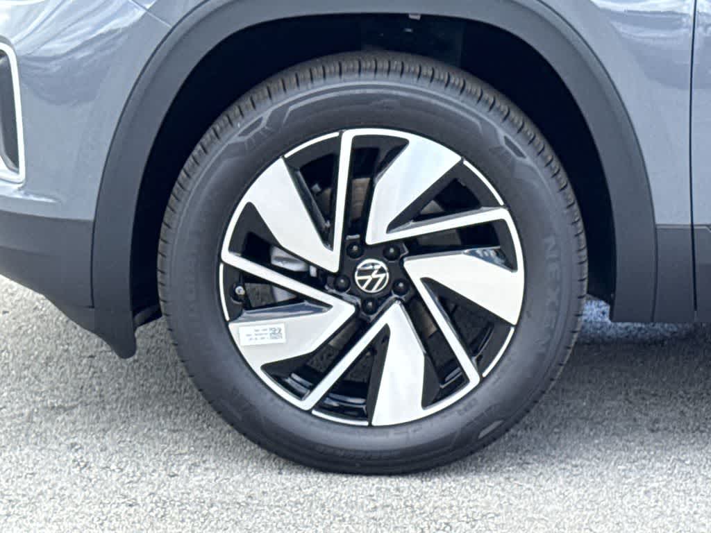 Thumbnail: 2026 Volkswagen Atlas - 11