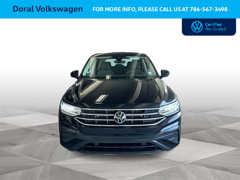 Thumbnail: 2023 Volkswagen Tiguan - 3