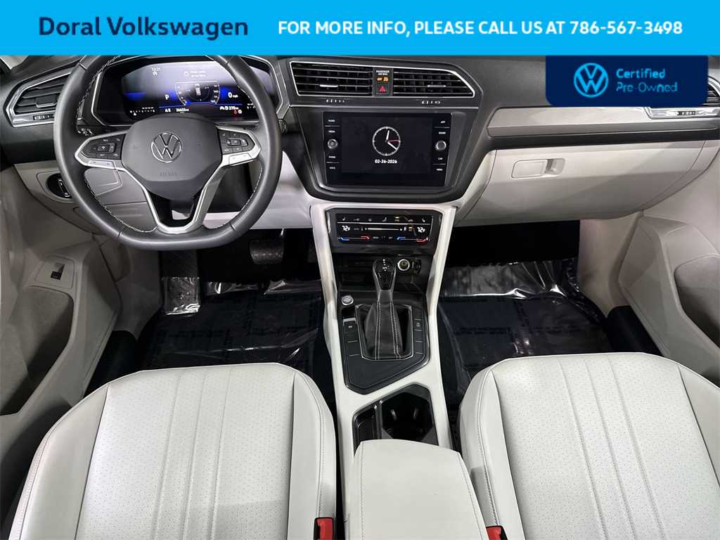Thumbnail: 2023 Volkswagen Tiguan - 24