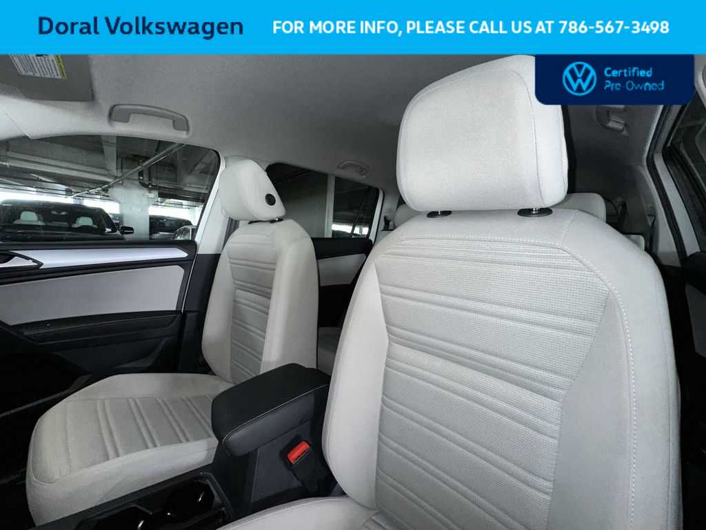 Thumbnail: 2023 Volkswagen Tiguan - 14