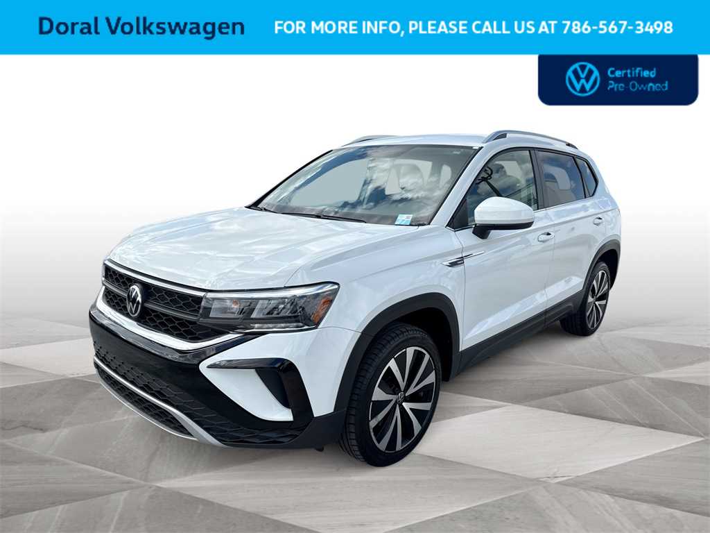 Thumbnail: 2022 Volkswagen Taos - 4