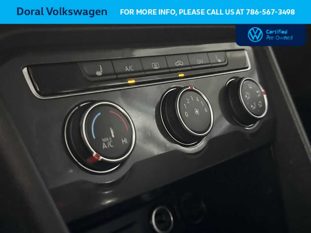 Thumbnail: 2024 Volkswagen Tiguan - 20