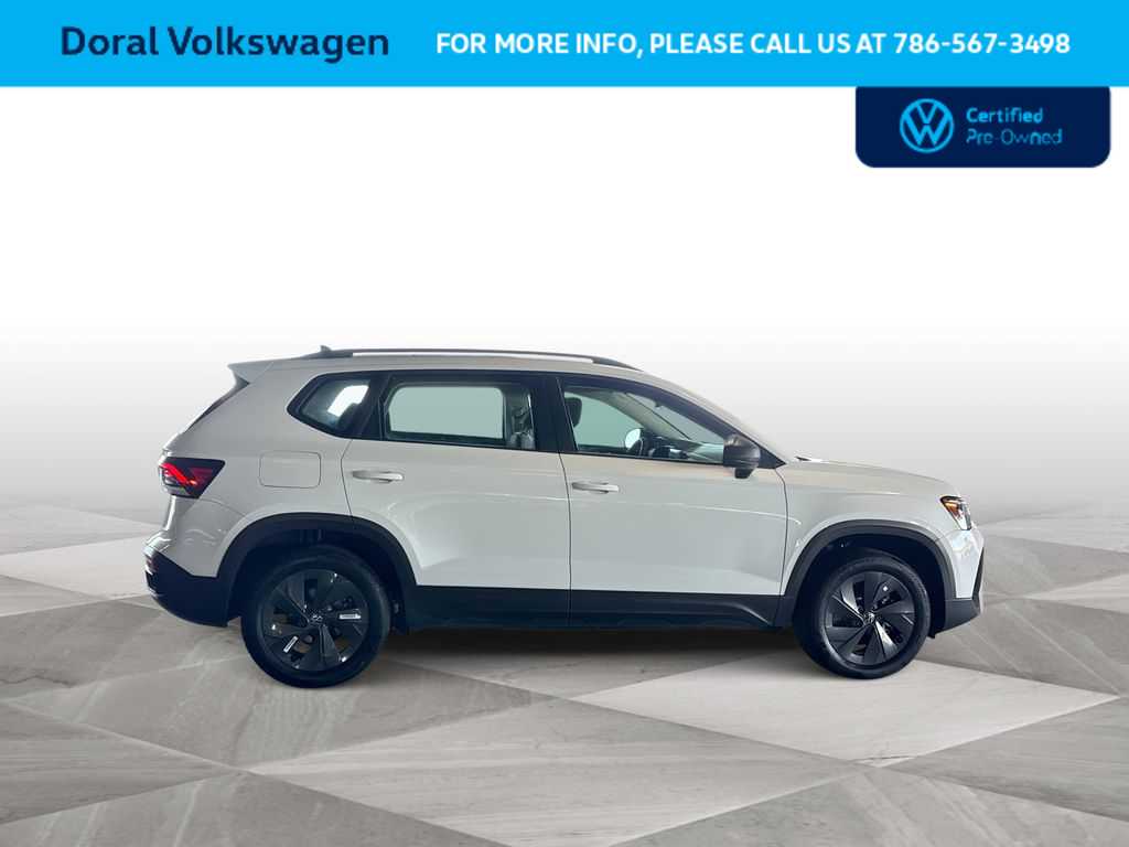 Thumbnail: 2025 Volkswagen Taos - 9