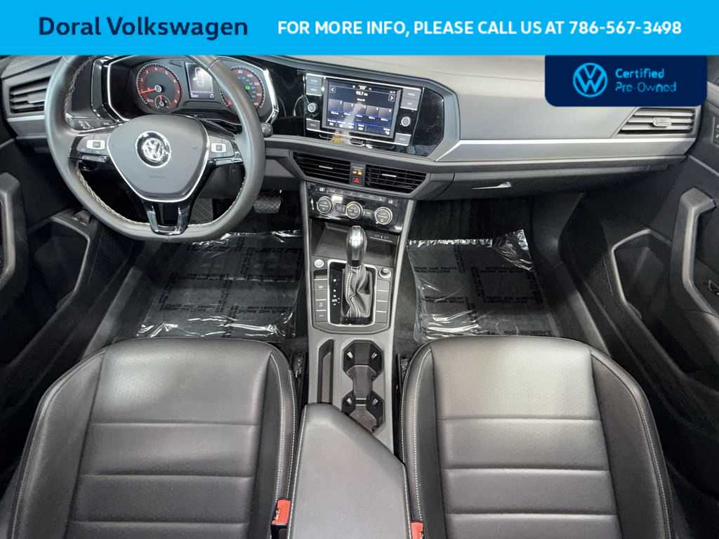 Thumbnail: 2021 Volkswagen Jetta - 24