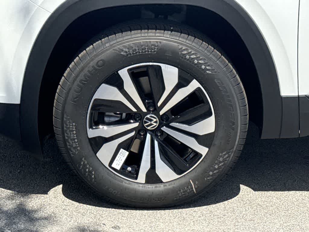 Thumbnail: 2026 Volkswagen Atlas - 11