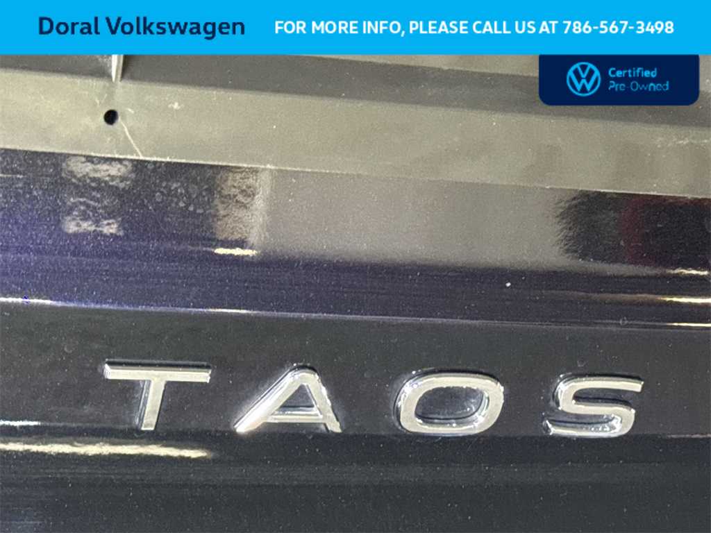 Thumbnail: 2023 Volkswagen Taos - 10