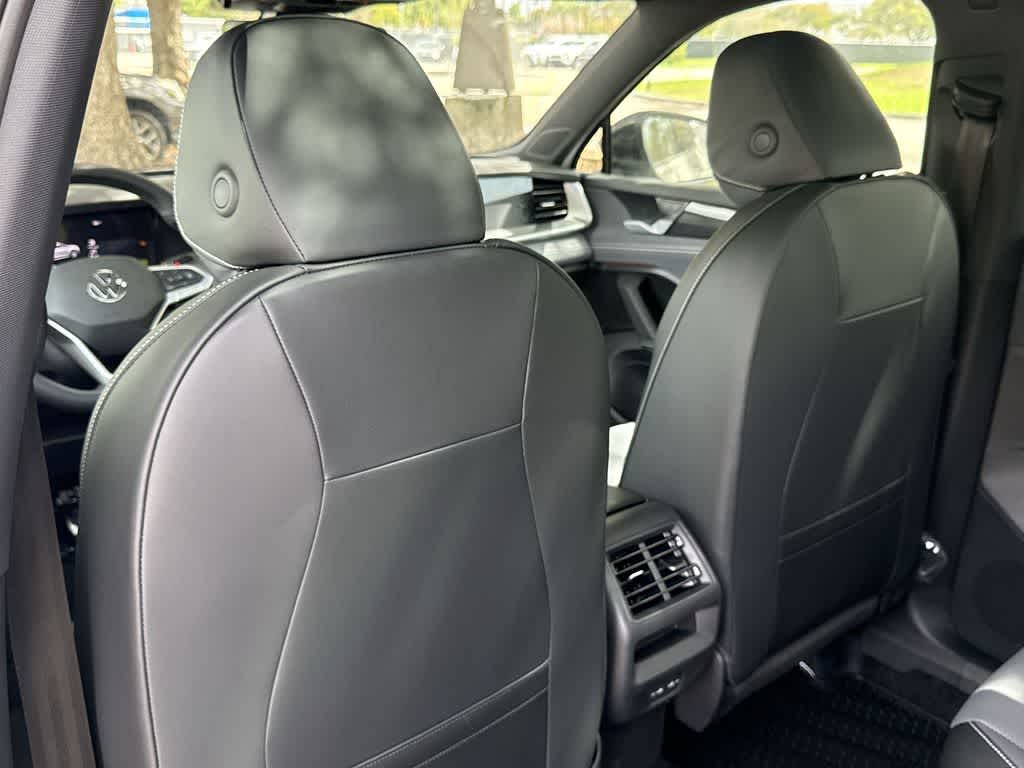 Thumbnail: 2026 Volkswagen Tiguan - 23