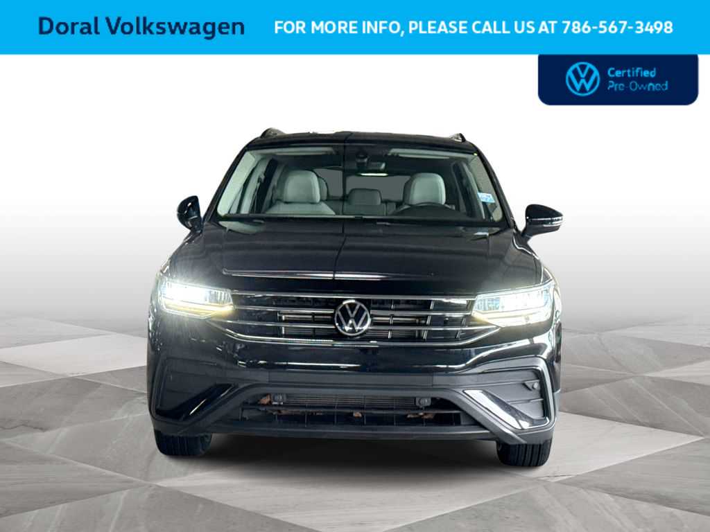 Thumbnail: 2023 Volkswagen Tiguan - 3