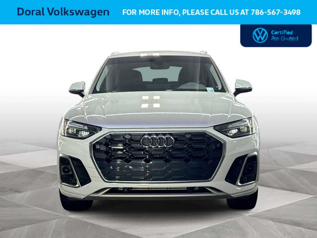 Thumbnail: 2023 Audi Q5 - 3