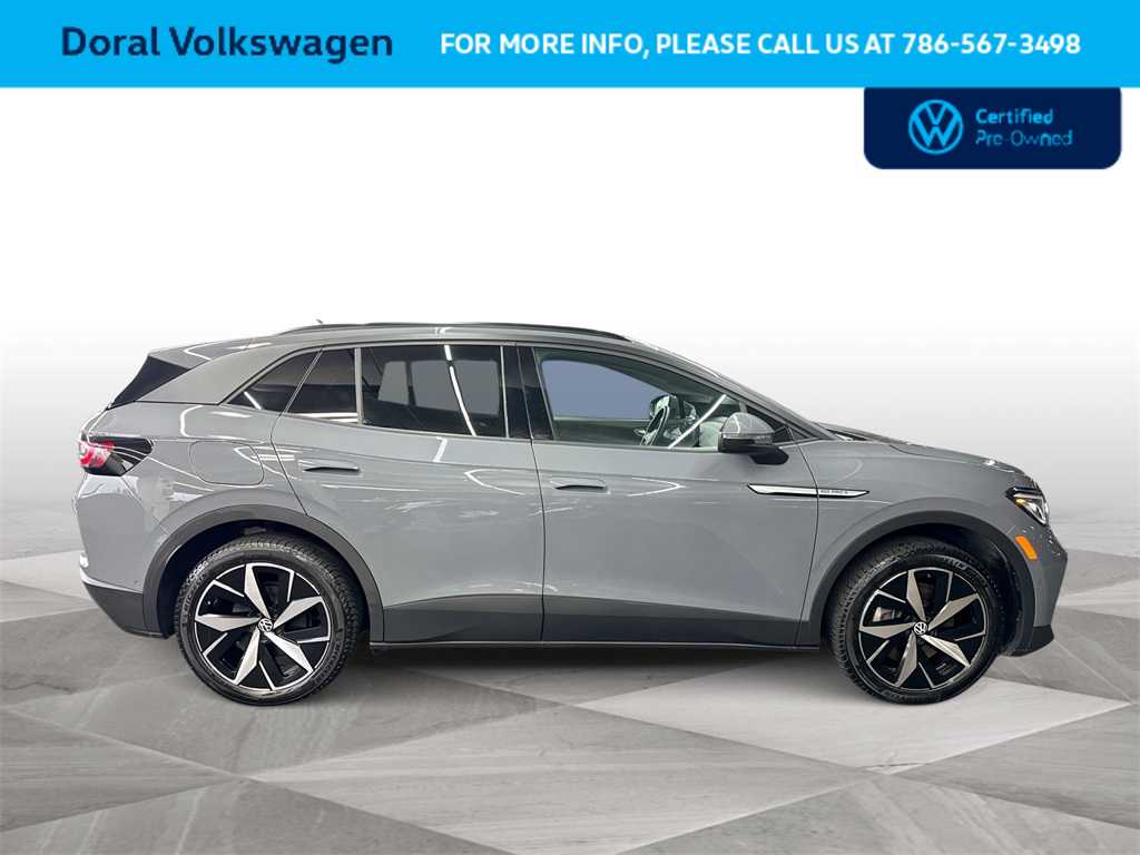 Thumbnail: 2023 Volkswagen ID.4 - 9