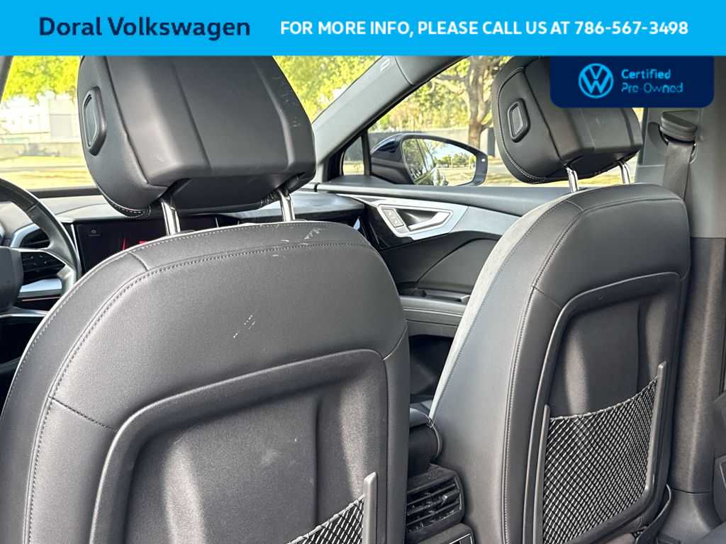 Thumbnail: 2023 Audi Q4 e-tron - 23