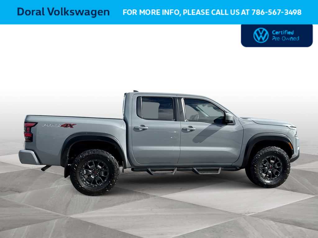 Thumbnail: 2023 Nissan Frontier - 9