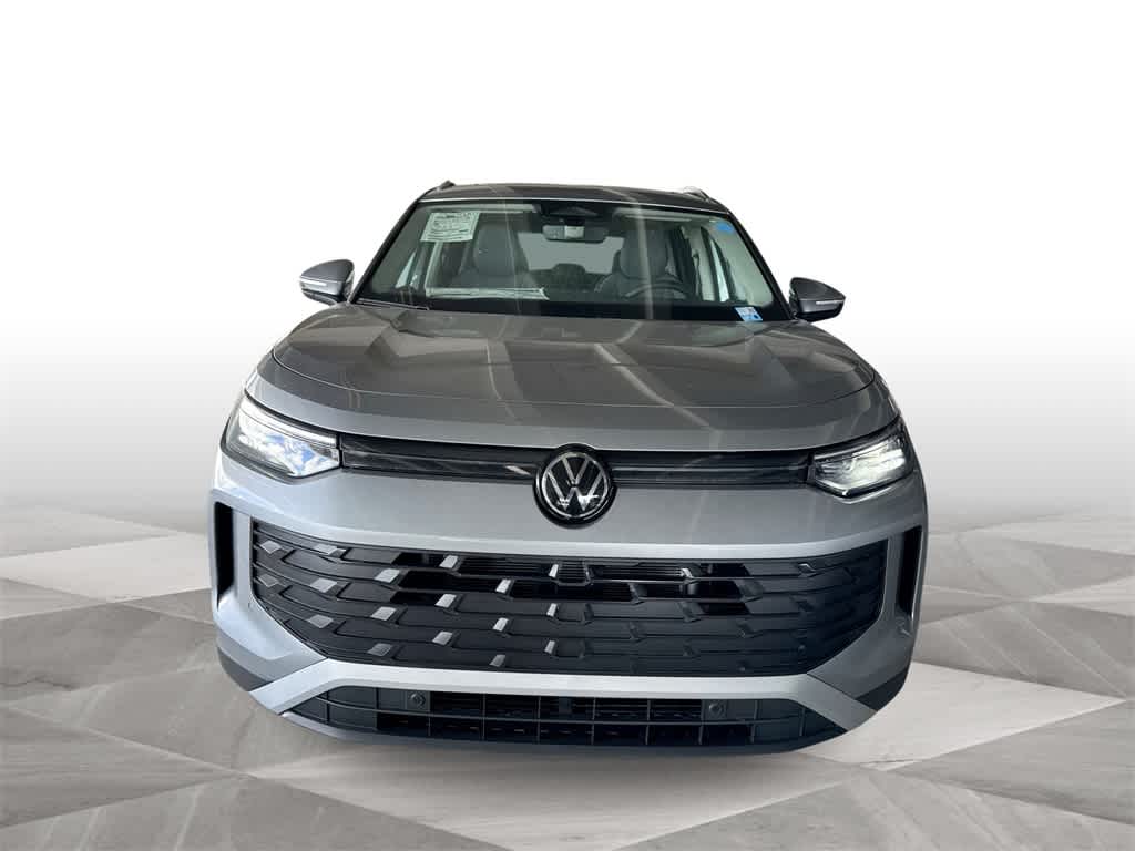 Thumbnail: 2026 Volkswagen Tiguan - 3
