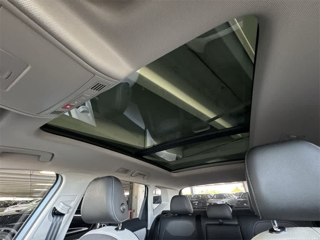 Thumbnail: 2026 Volkswagen Taos - 17