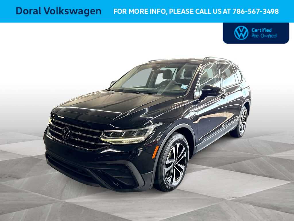 Thumbnail: 2023 Volkswagen Tiguan - 1
