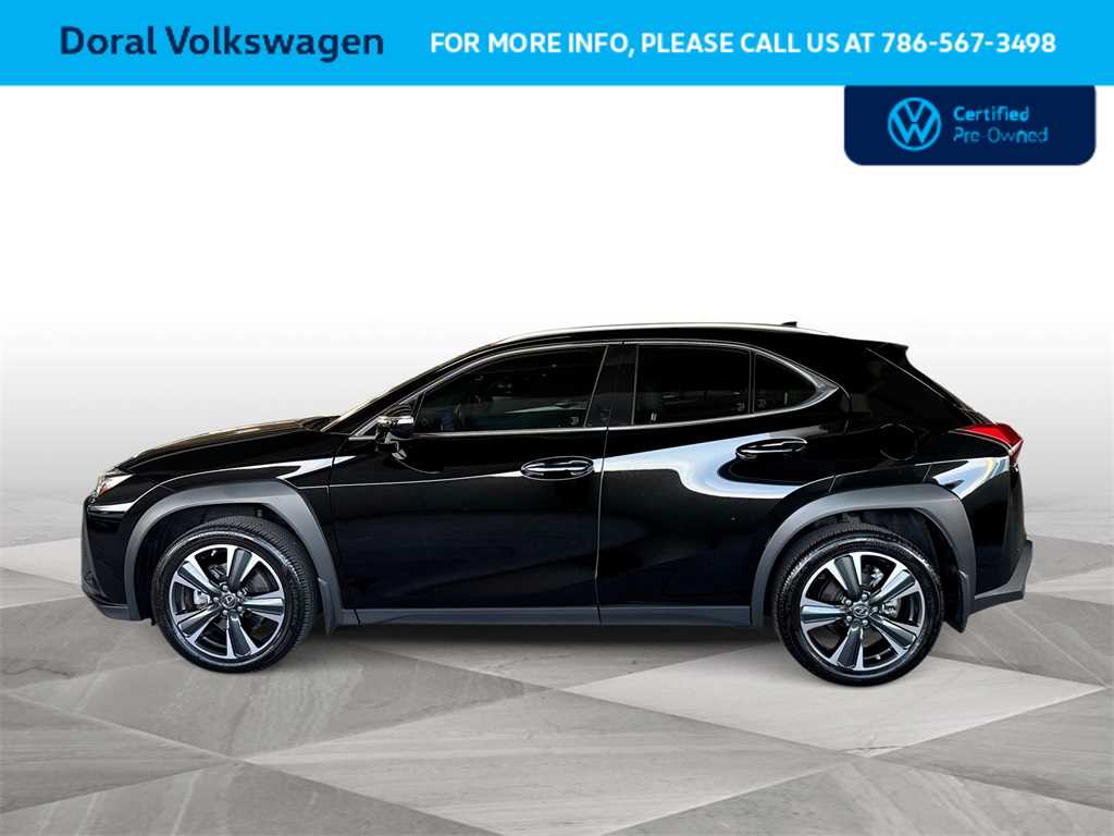 Thumbnail: 2024 Lexus UX - 5