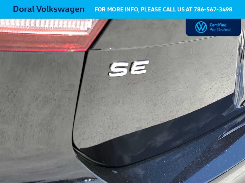 Thumbnail: 2023 Volkswagen Tiguan - 14