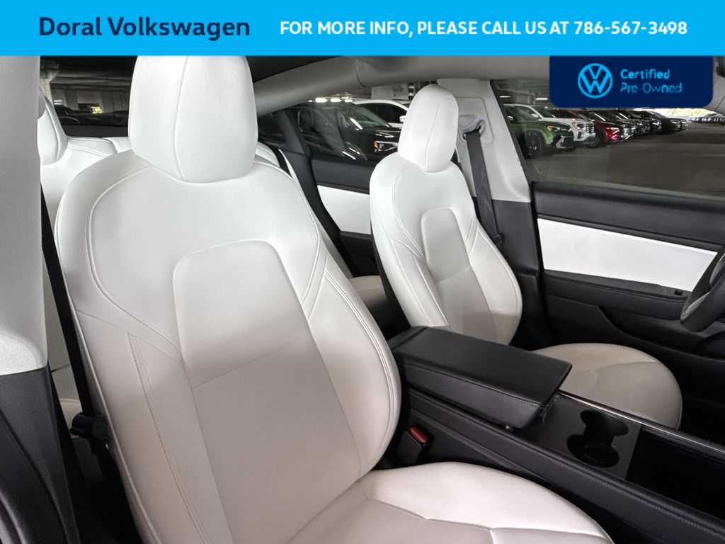 Thumbnail: 2021 Tesla Model 3 - 27