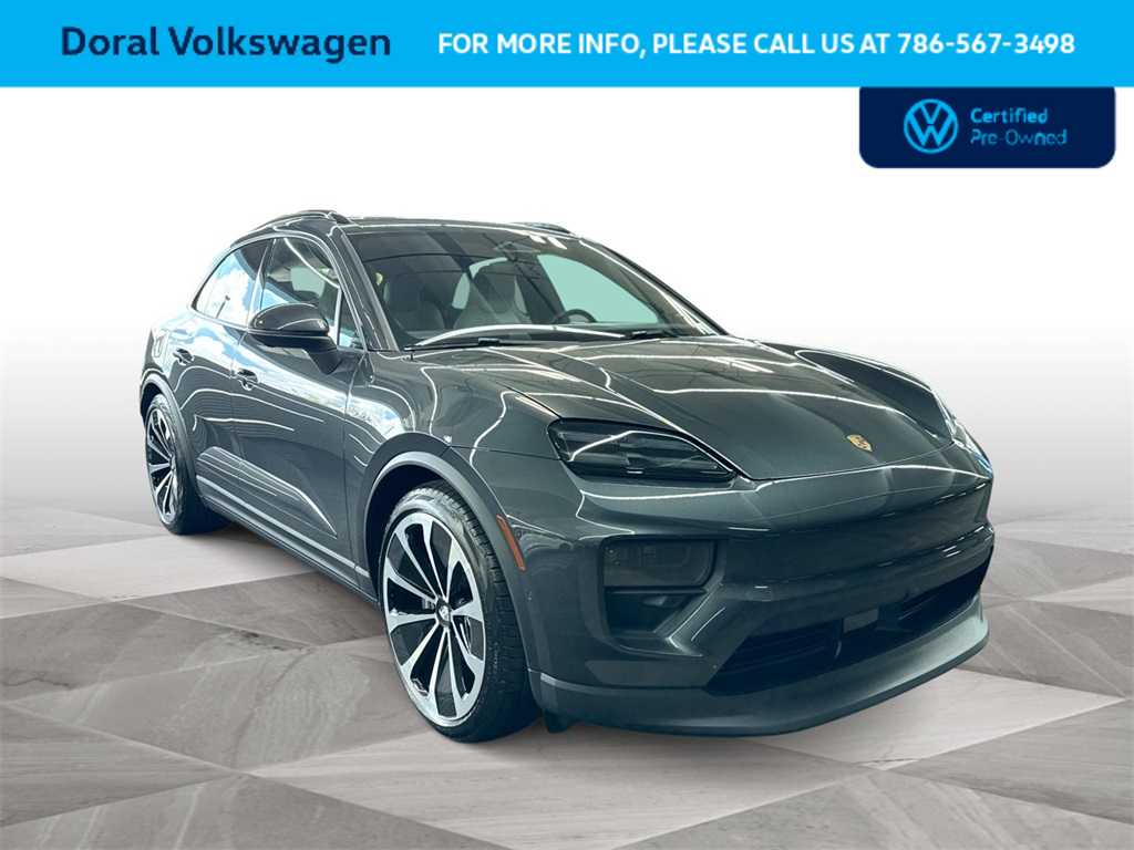 Thumbnail: 2025 Porsche Macan - 2