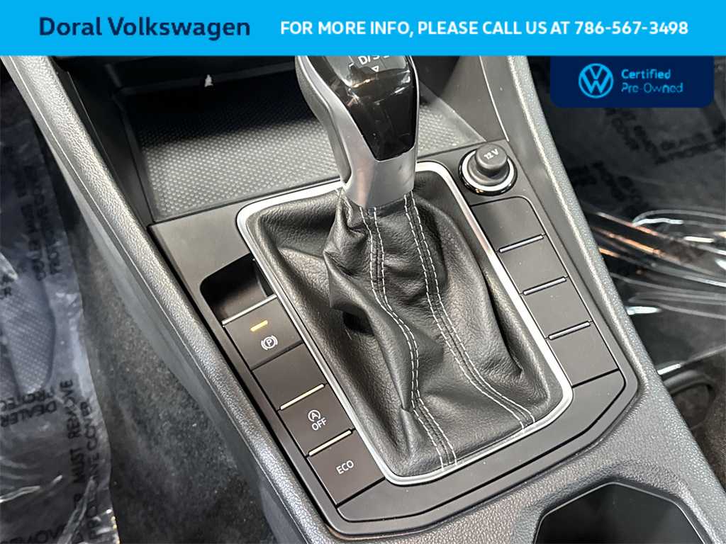 Thumbnail: 2024 Volkswagen Jetta - 21