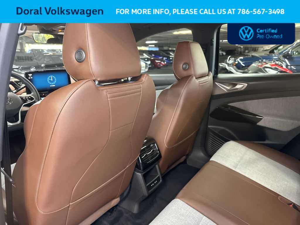 Thumbnail: 2023 Volkswagen ID.4 - 21