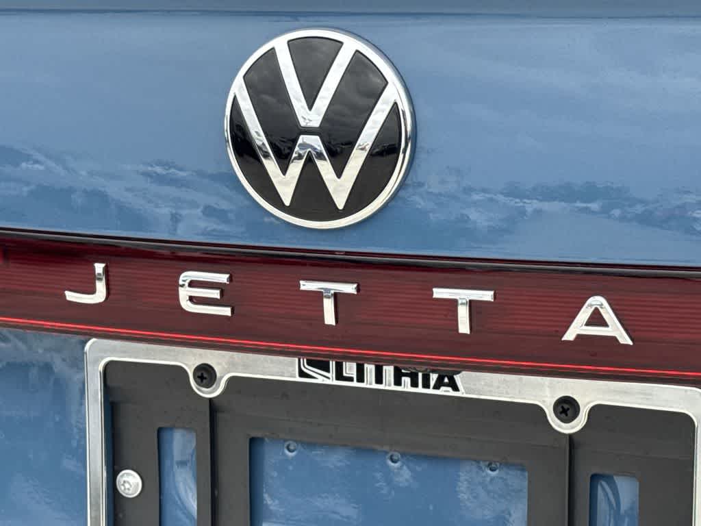 Thumbnail: 2025 Volkswagen Jetta - 14