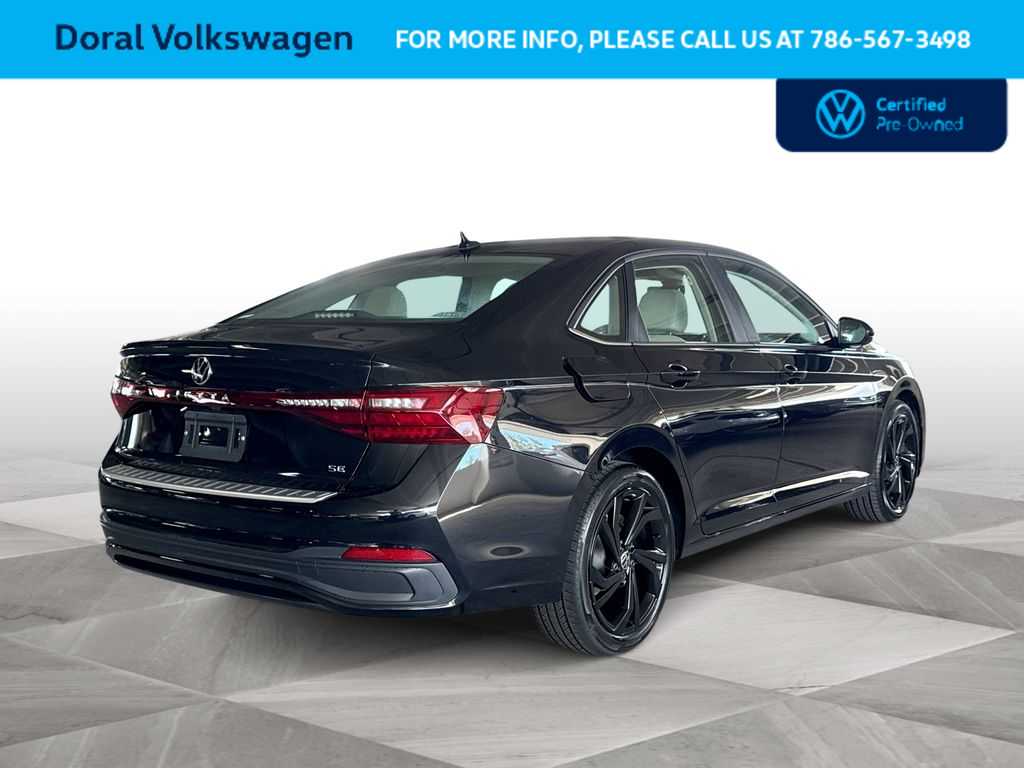 Thumbnail: 2025 Volkswagen Jetta - 8