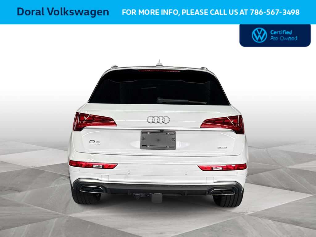 Thumbnail: 2023 Audi Q5 - 7