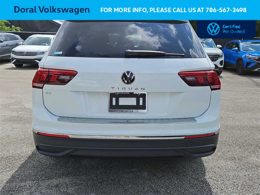 Thumbnail: 2024 Volkswagen Tiguan - 13