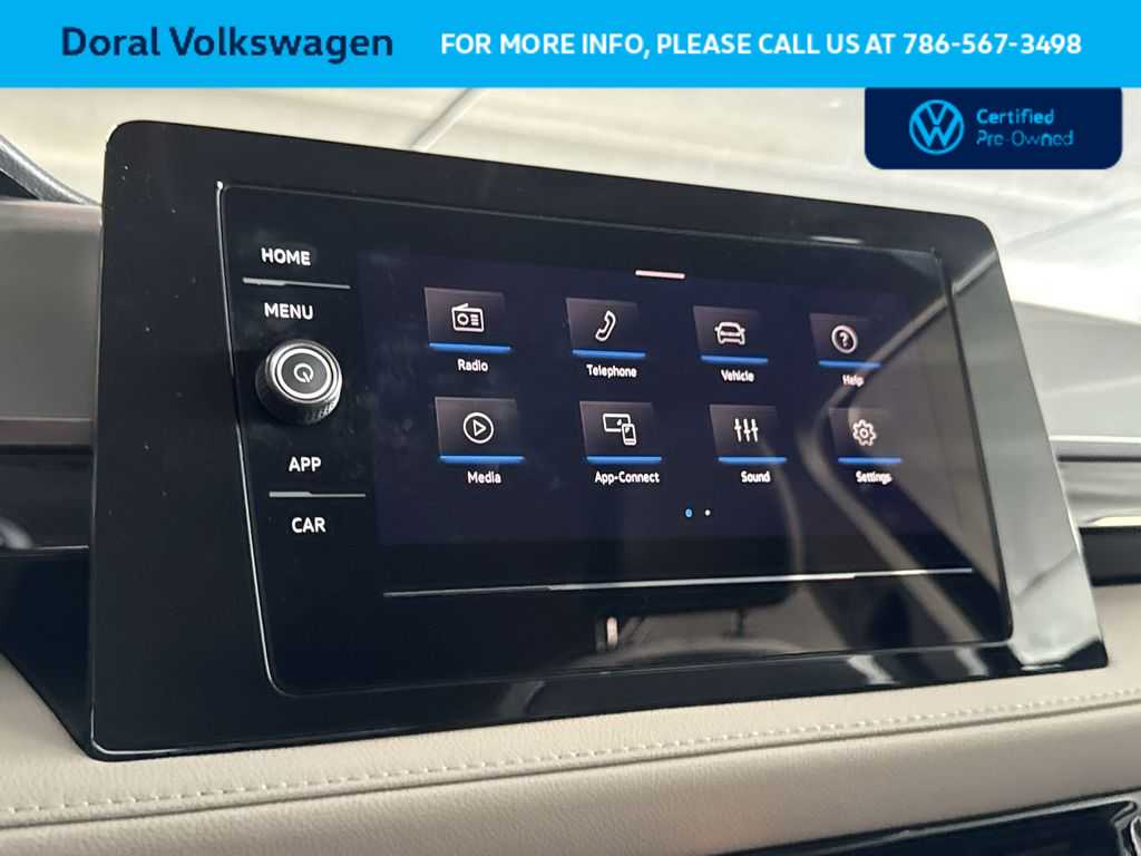 Thumbnail: 2025 Volkswagen Taos - 18