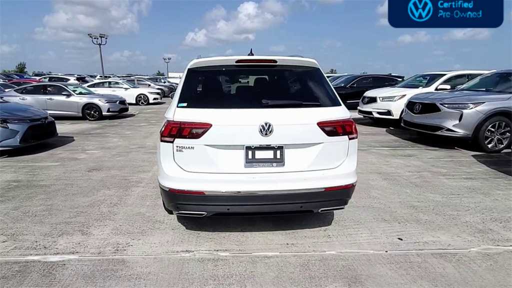 Thumbnail: 2021 Volkswagen Tiguan - 7