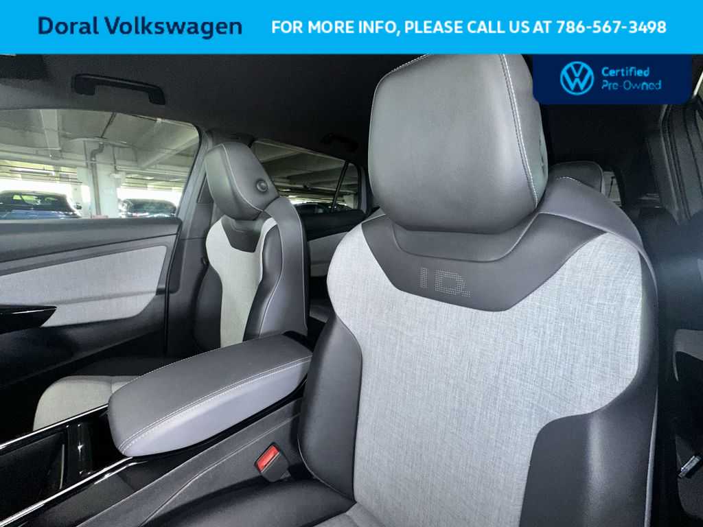 Thumbnail: 2023 Volkswagen ID.4 - 14