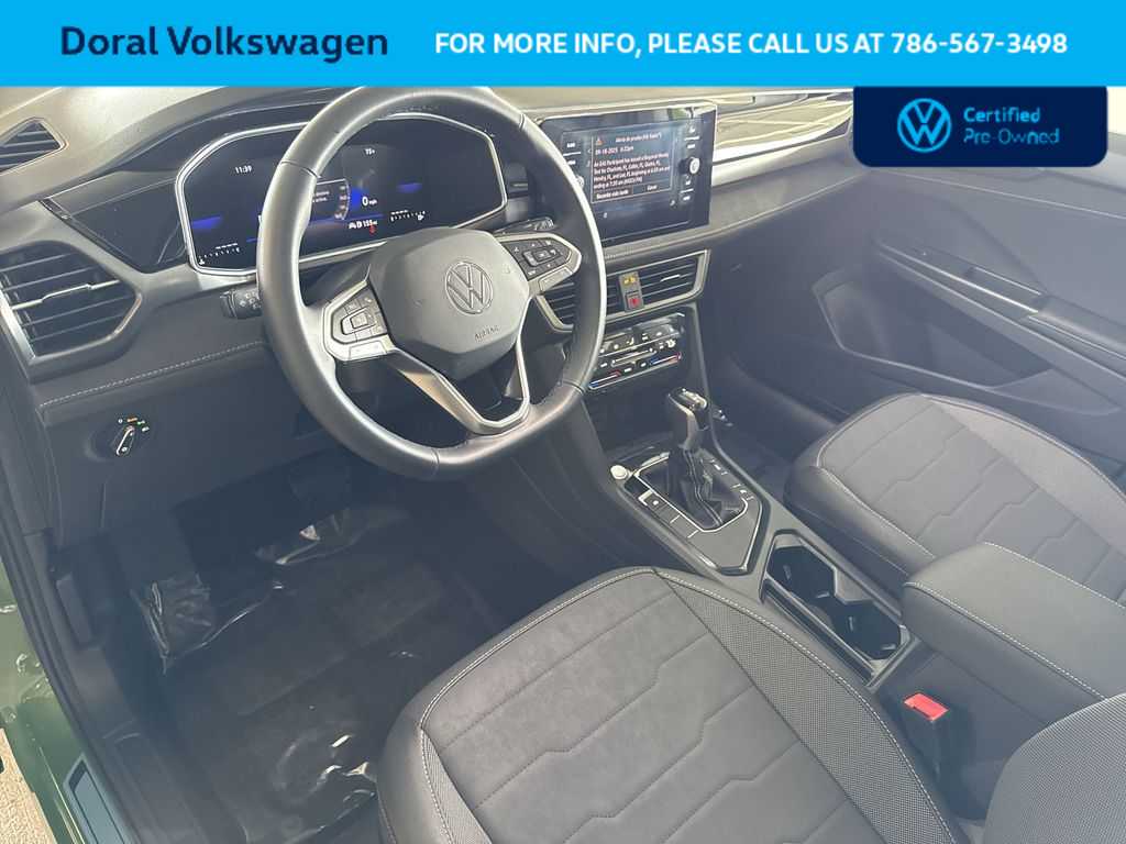 Thumbnail: 2025 Volkswagen Taos - 13