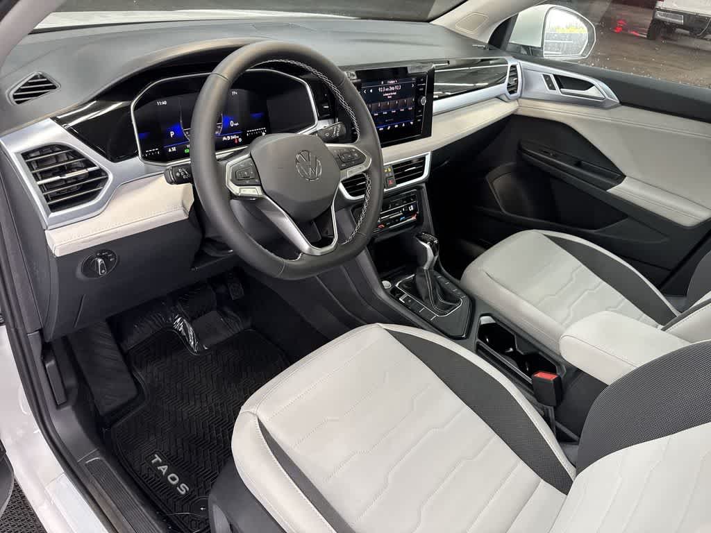 Thumbnail: 2026 Volkswagen Taos - 11