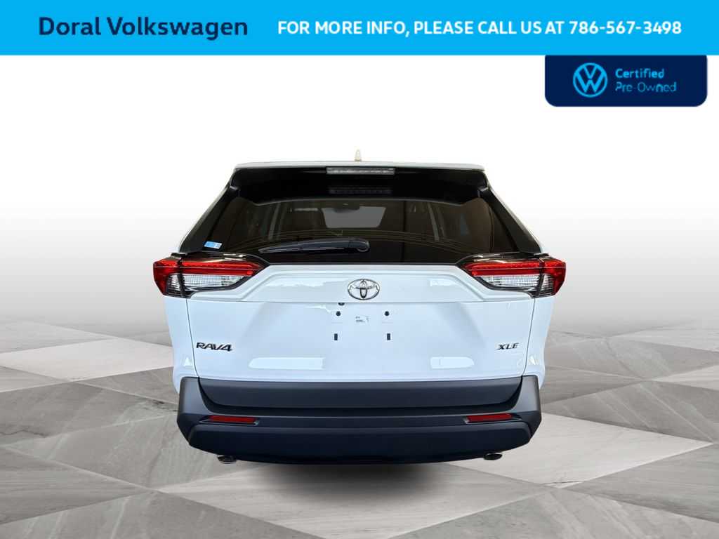 Thumbnail: 2024 Toyota RAV4 - 7