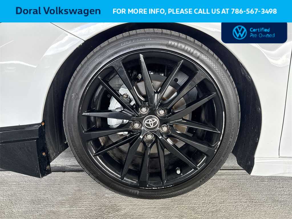 Thumbnail: 2025 Toyota Camry - 10