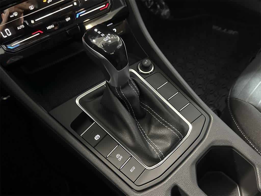 Thumbnail: 2026 Volkswagen Jetta - 21